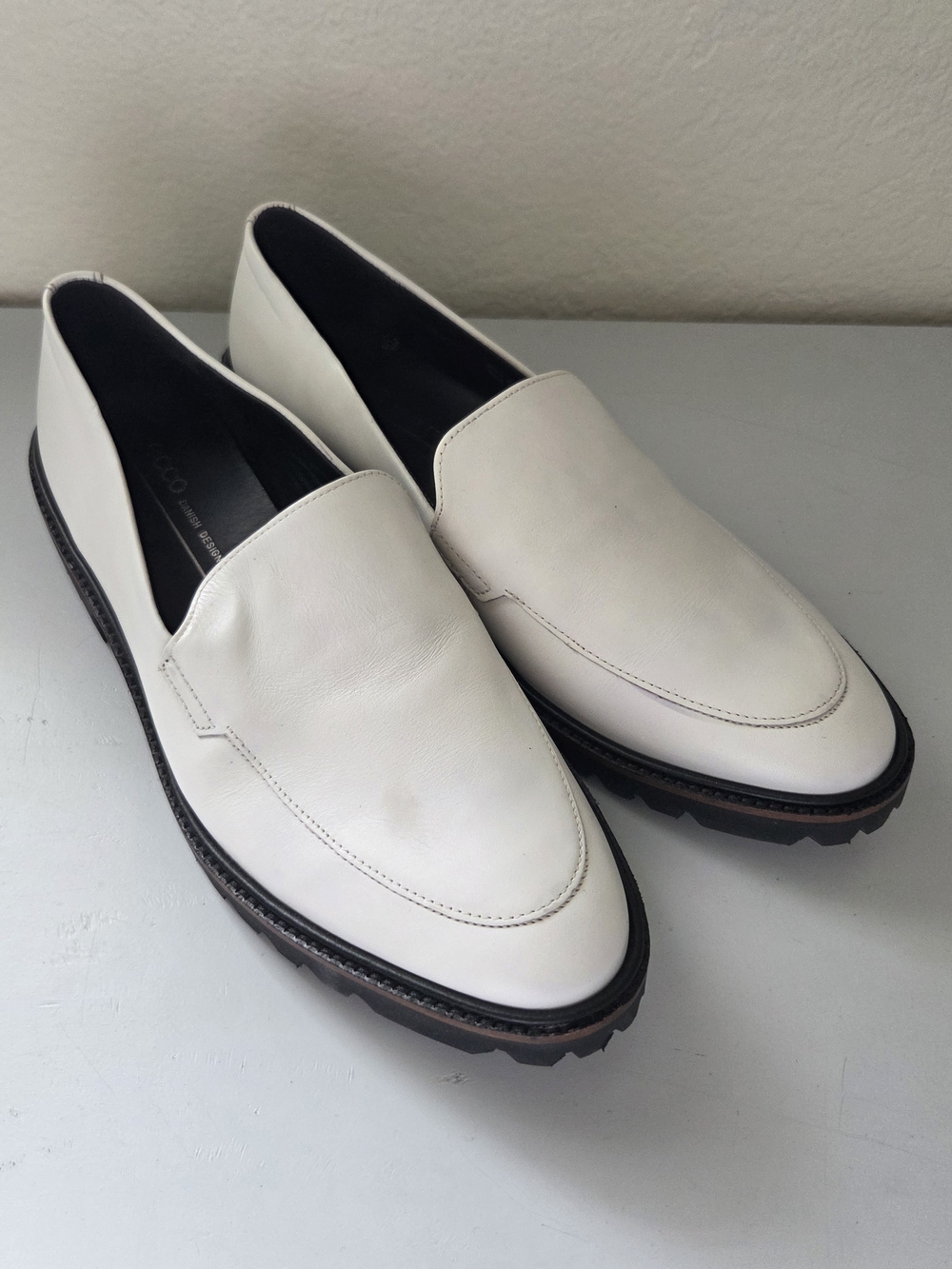 Ecco White Leather Slip-On Loafers
